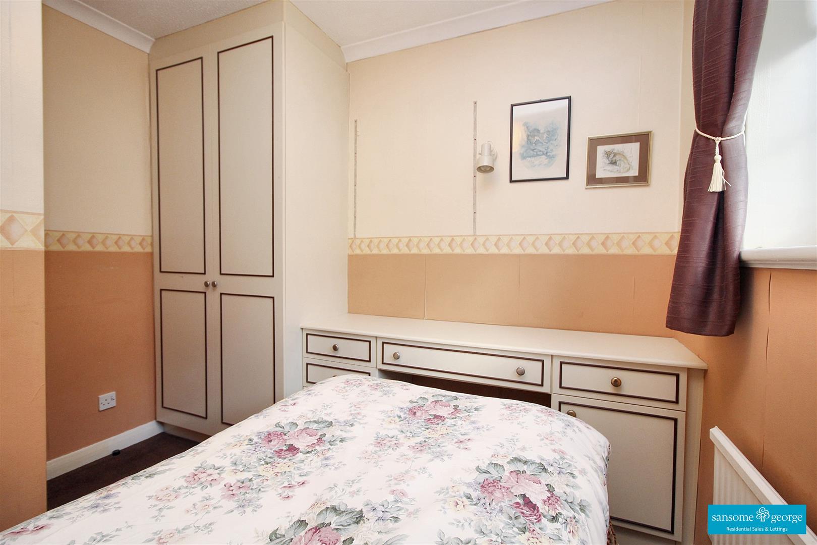 Copse Close, Tilehurst, Reading
